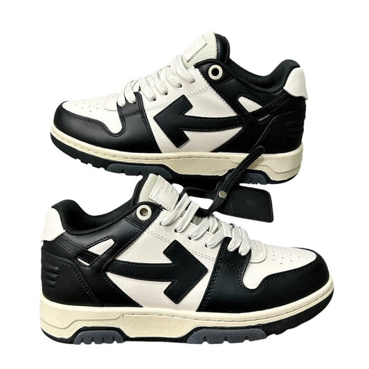 OFF WHITE